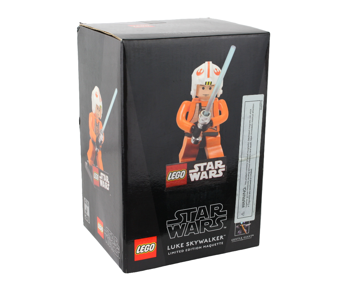 LEGO Star Wars x Gentle Giant Luke Skywalker™ Pilot Maquette (66254)