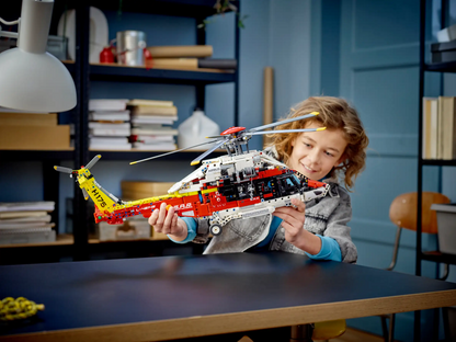 LEGO Technic Airbus H175 Rettungshubschrauber (42145)