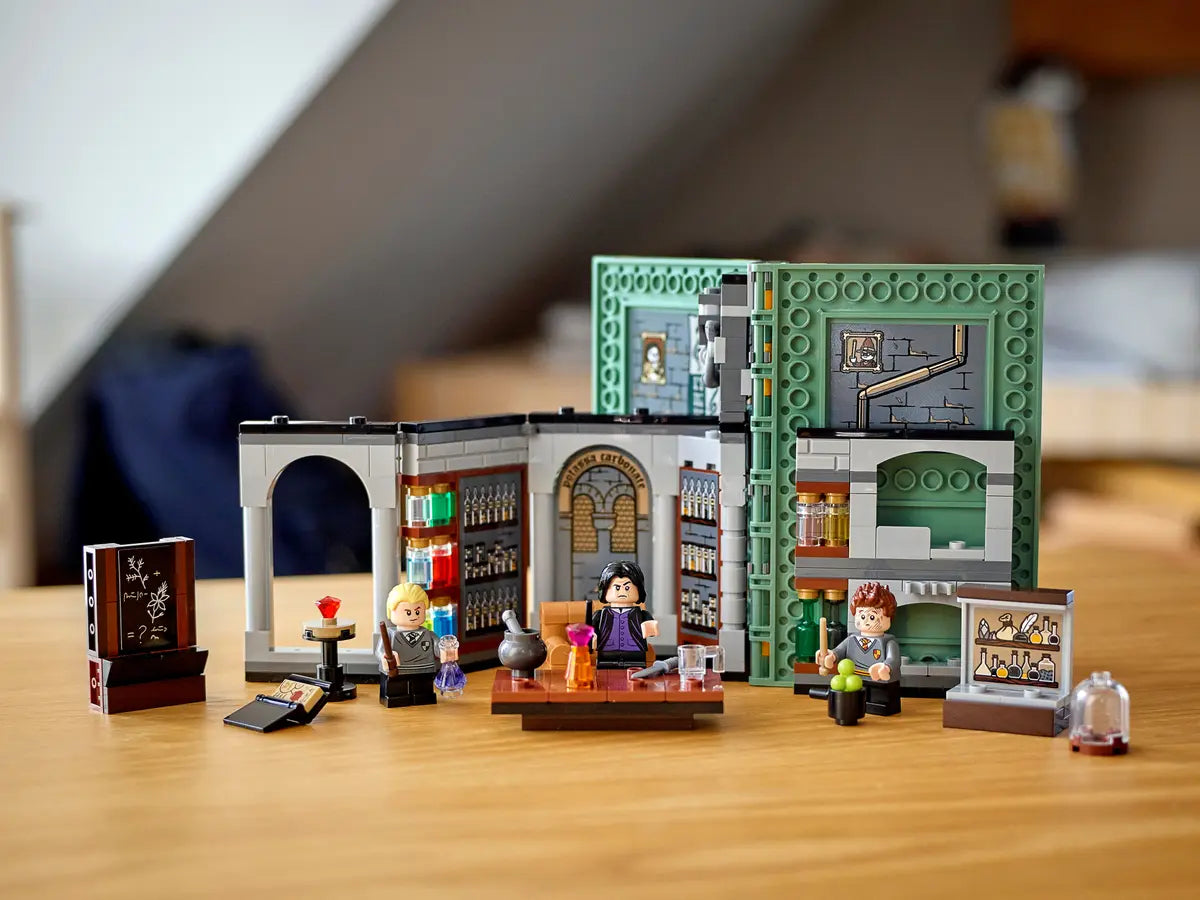 LEGO Harry Potter Hogwarts™ Moment: Zaubertrankunterricht (76383)