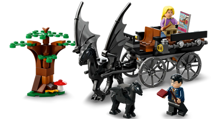 LEGO Harry Potter Hogwarts Kutsche mit Thestralen (76400)