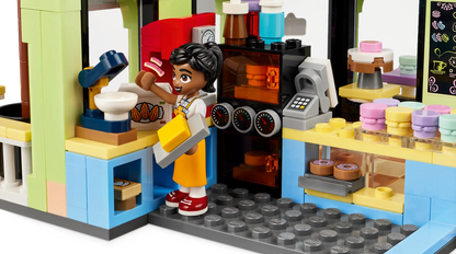 LEGO Friends Heartlake City Café (42618)