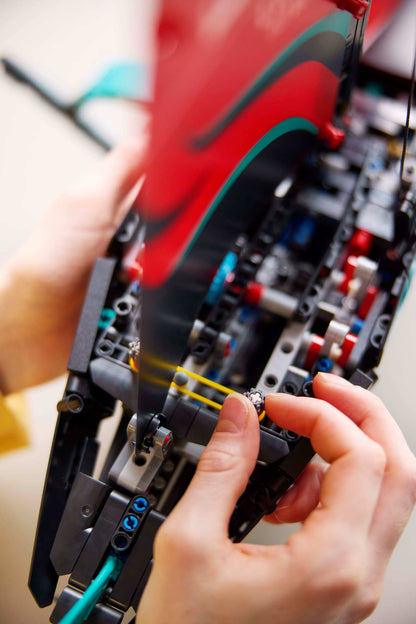 LEGO Technic Emirates Team New Zealand AC75 Rennjacht (42174)