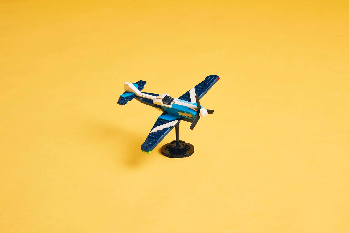 LEGO Creator 3in1 Flieger: Rennflugzeug (31160)