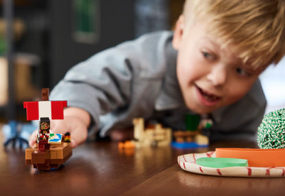 LEGO Minecraft Die Piratenschiffreise (21259)