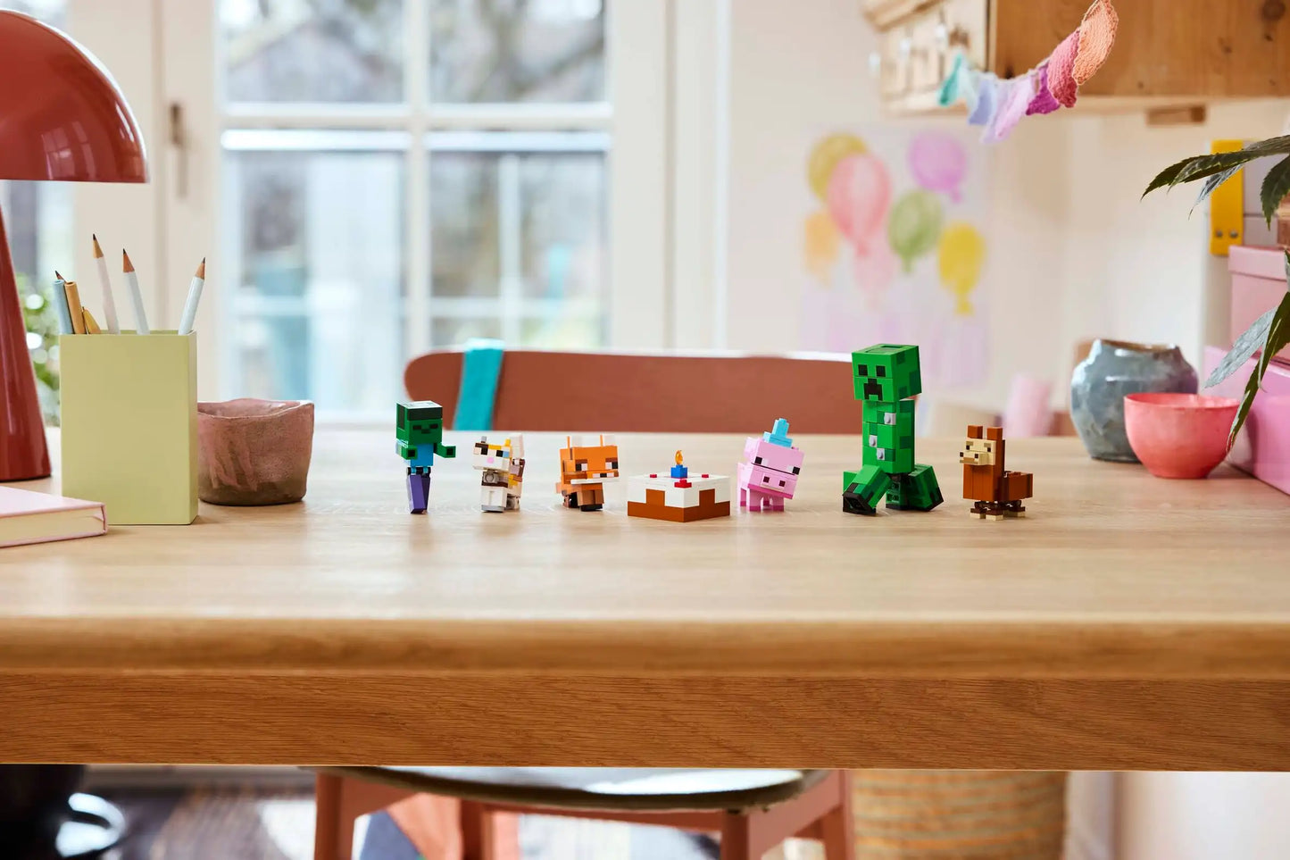 LEGO Minecraft Geburtstagsfeier des Babyschweins (21281)