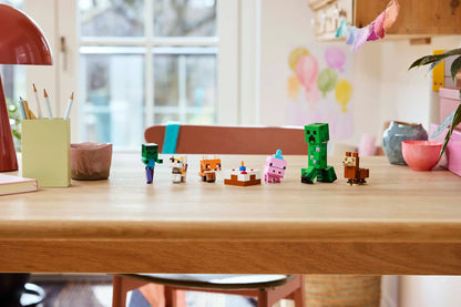 LEGO Minecraft Geburtstagsfeier des Babyschweins (21281)