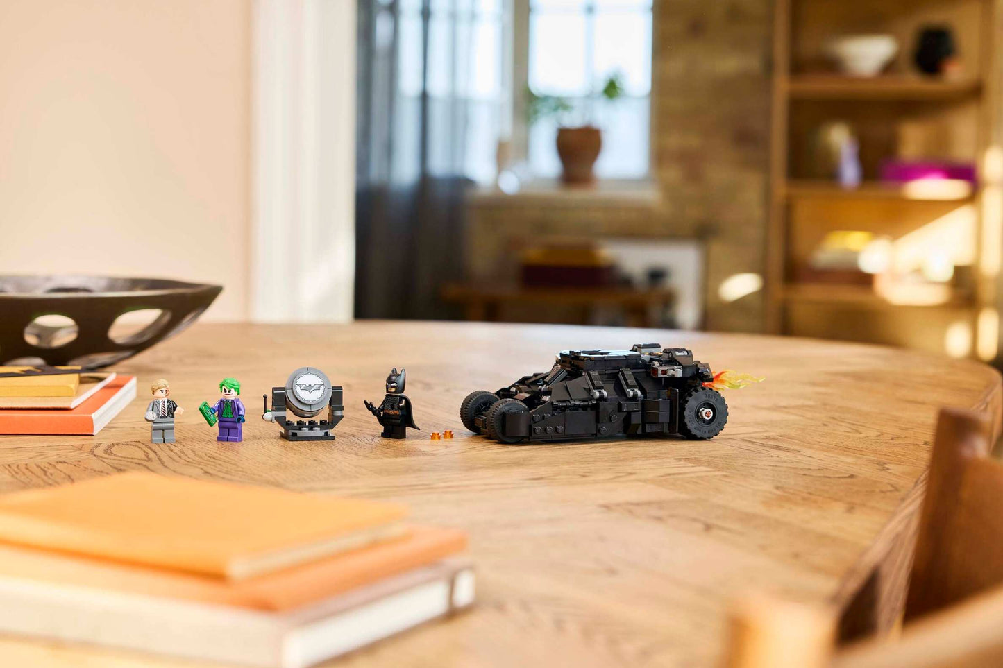 LEGO DC Super Heroes Batman Tumbler vs. Two-Face™ & The Joker™ (76303)