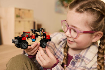 LEGO Jurassic World Raptor: Verfolgungsjagd mit dem Geländewagen (76972)