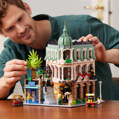LEGO® Icons Boutique-Hotel (10297)