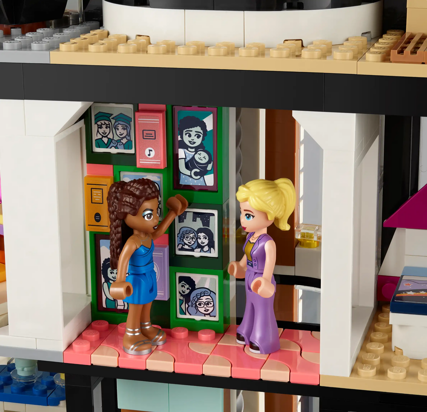 LEGO Friends Andreas moderne Villa (42639)
