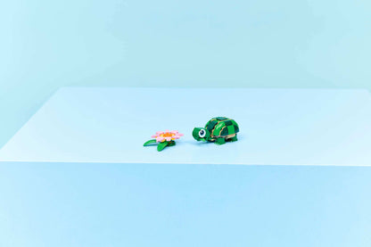 LEGO Creator 3in1 Schildkröte mit Seerose (31377)