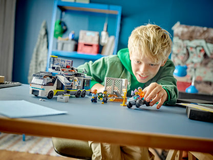 LEGO City Polizeitruck mit Labor (60418)