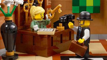 LEGO® Icons Boutique-Hotel (10297)