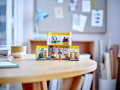 LEGO Promotional LEGO® Store (40574)