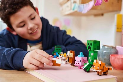 LEGO Minecraft Geburtstagsfeier des Babyschweins (21281)