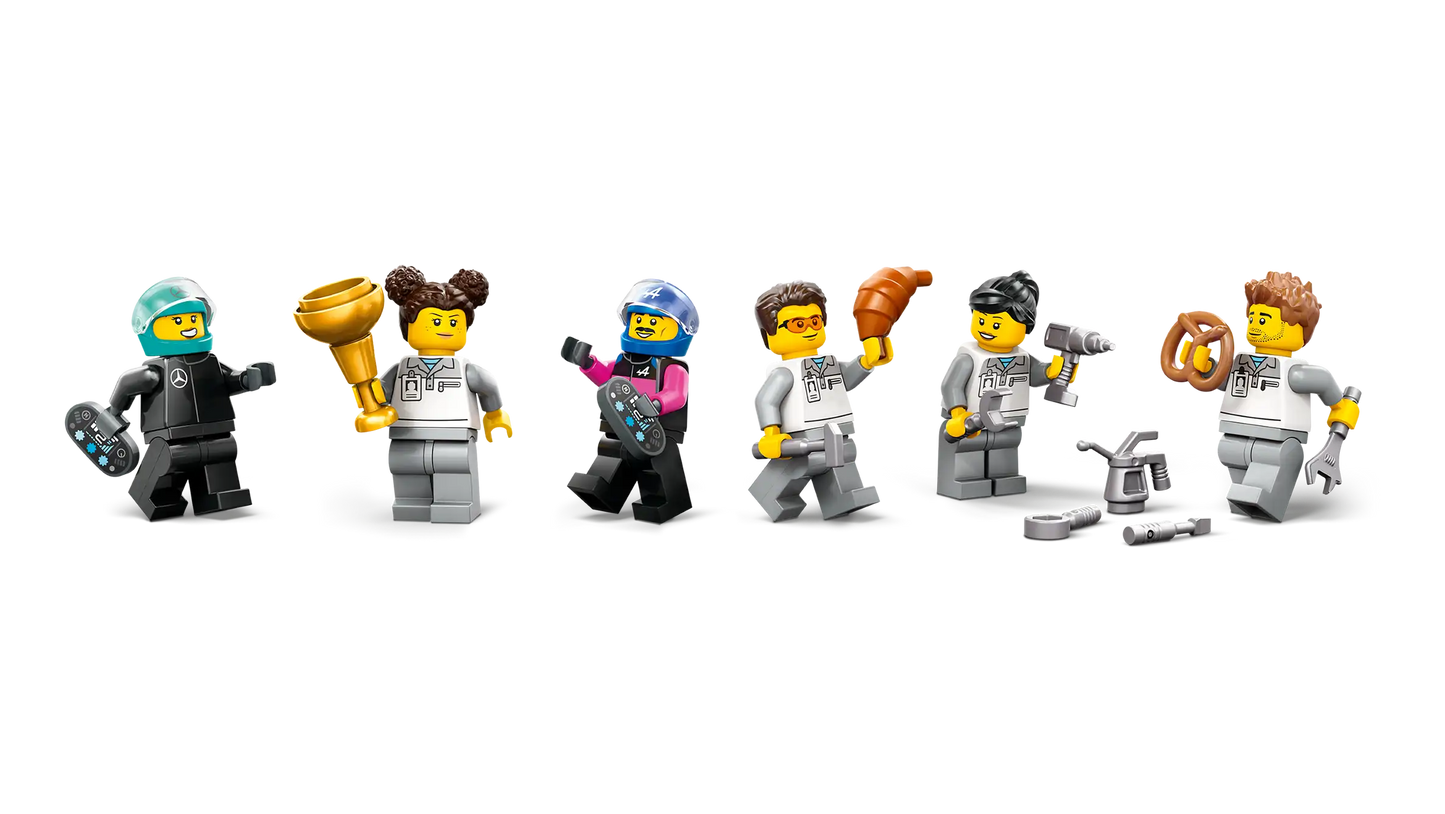 LEGO City F1® Garage mit Mercedes-AMG & Alpine Rennautos (60444)