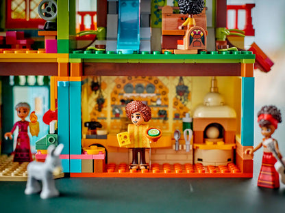 LEGO Disney Das magische Haus der Madrigals (43245)