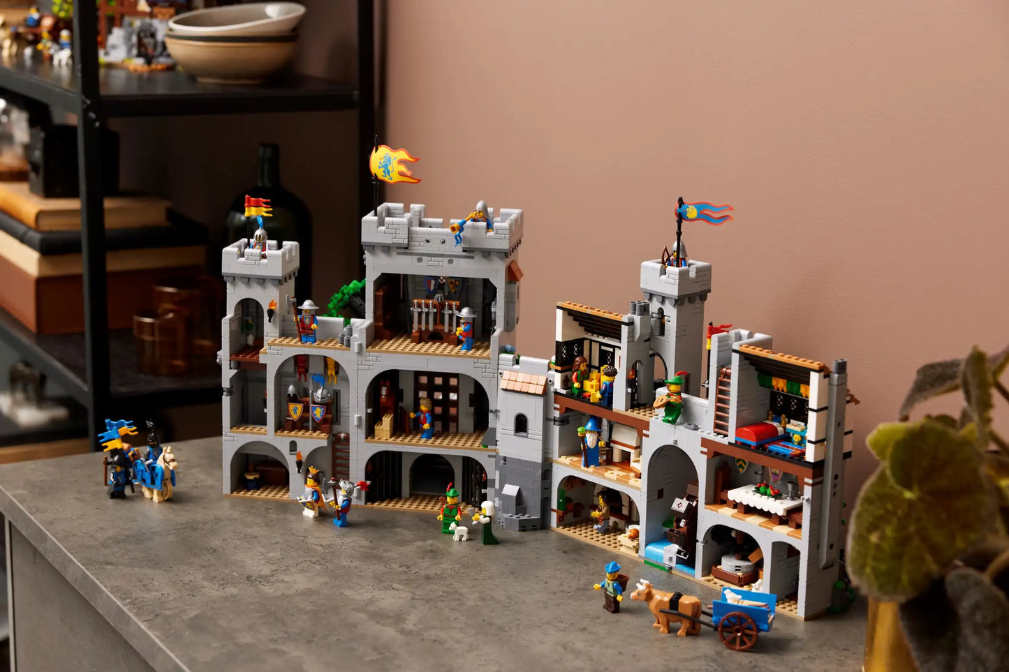 LEGO Icons Burg der Löwenritter (10305)